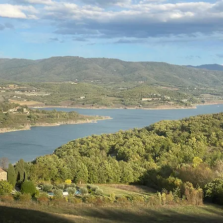 Bio Agriturismo Il Vigno Caprese Michelangelo Exterior foto
